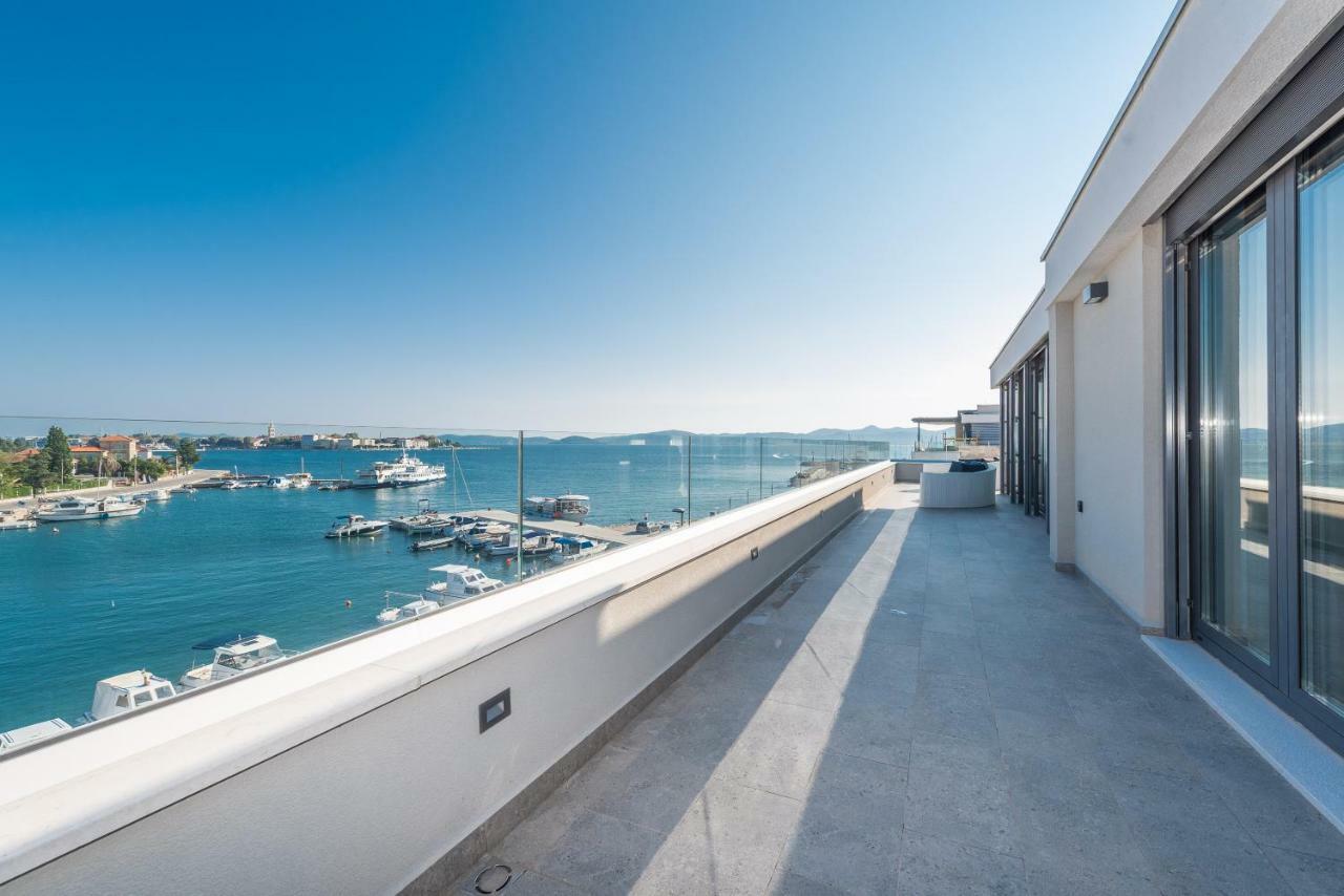 Appartamento Luxury Penthouse Cosmacendi Zara Esterno foto